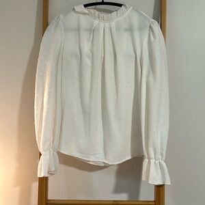 No brand flowy white blouse size L